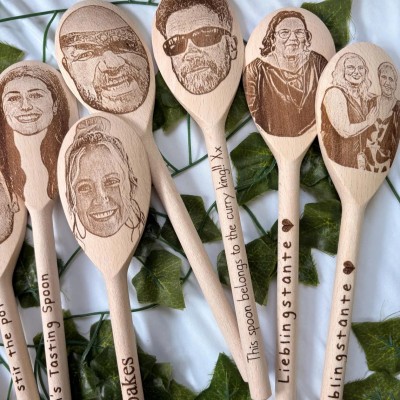Custom Face and Names Engraved Spoon—a fun and unique gift for friends or family.